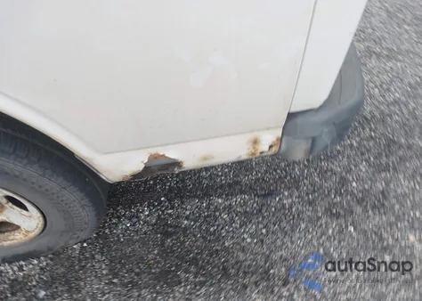 2007 Chevrolet Express Work Van z USA, uszkodzony, nr VIN 1GCFG15X371105587